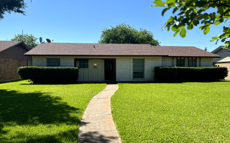 3400 St, Mesquite, Texas 75150, 4 Bedrooms Bedrooms, ,Residential,As-Is Properties,1,20075643